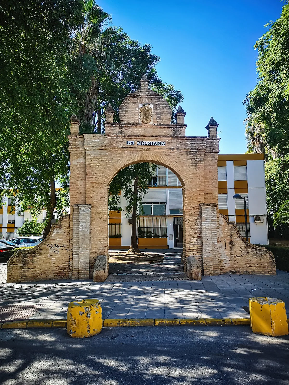 Arco De La Prusiana