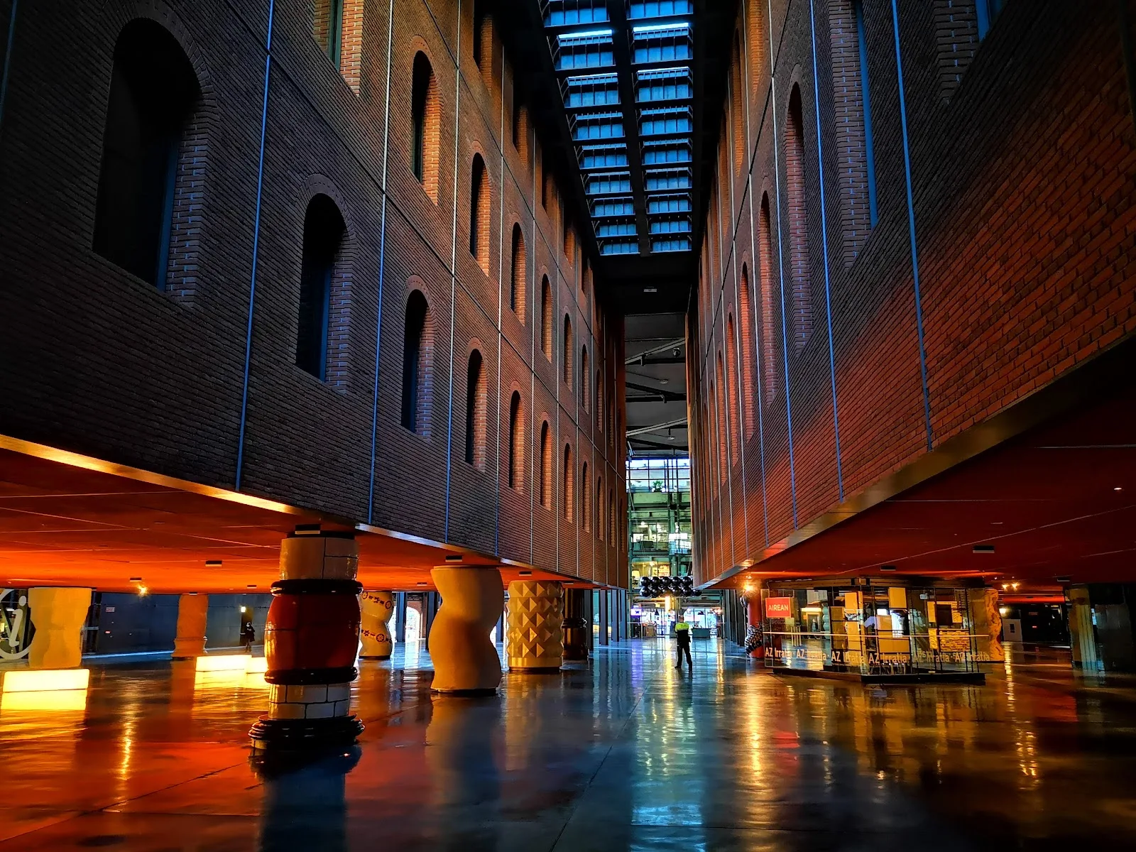 Azkuna Zentroa - Alhóndiga Bilbao - Fotografía 1