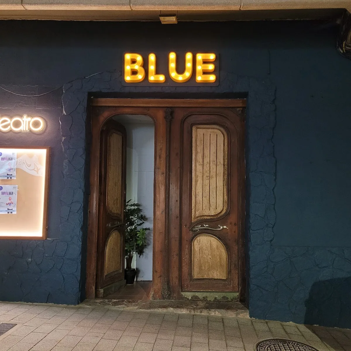 BLUE Café Teatro