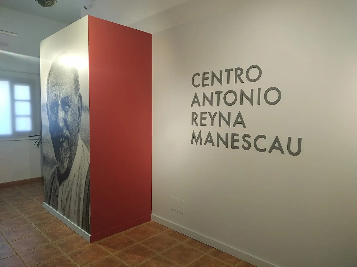 Centro Antonio Reyna Manescau