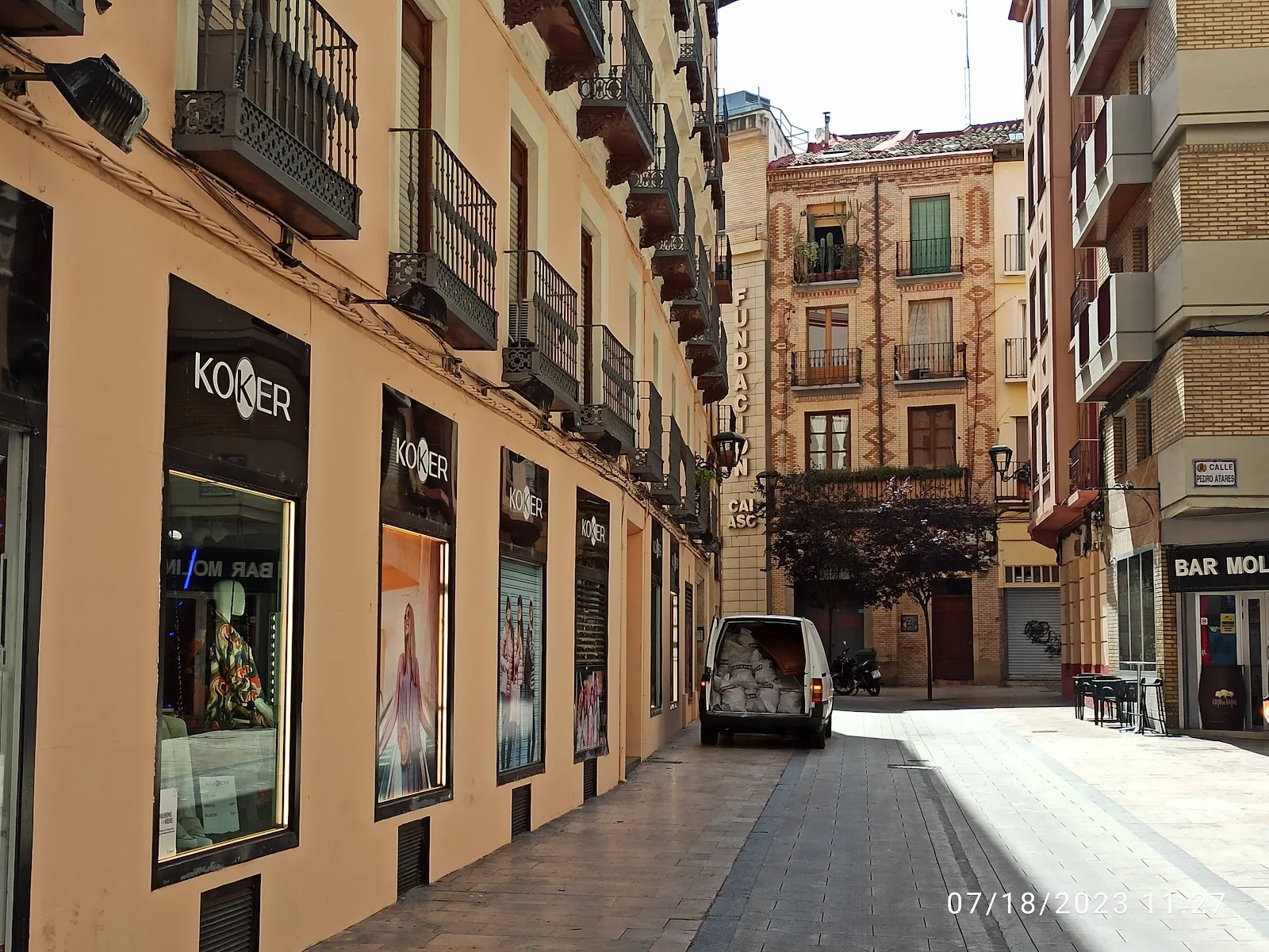 Centro Joaquín Roncal. Fundación CAI - Fotografía 1