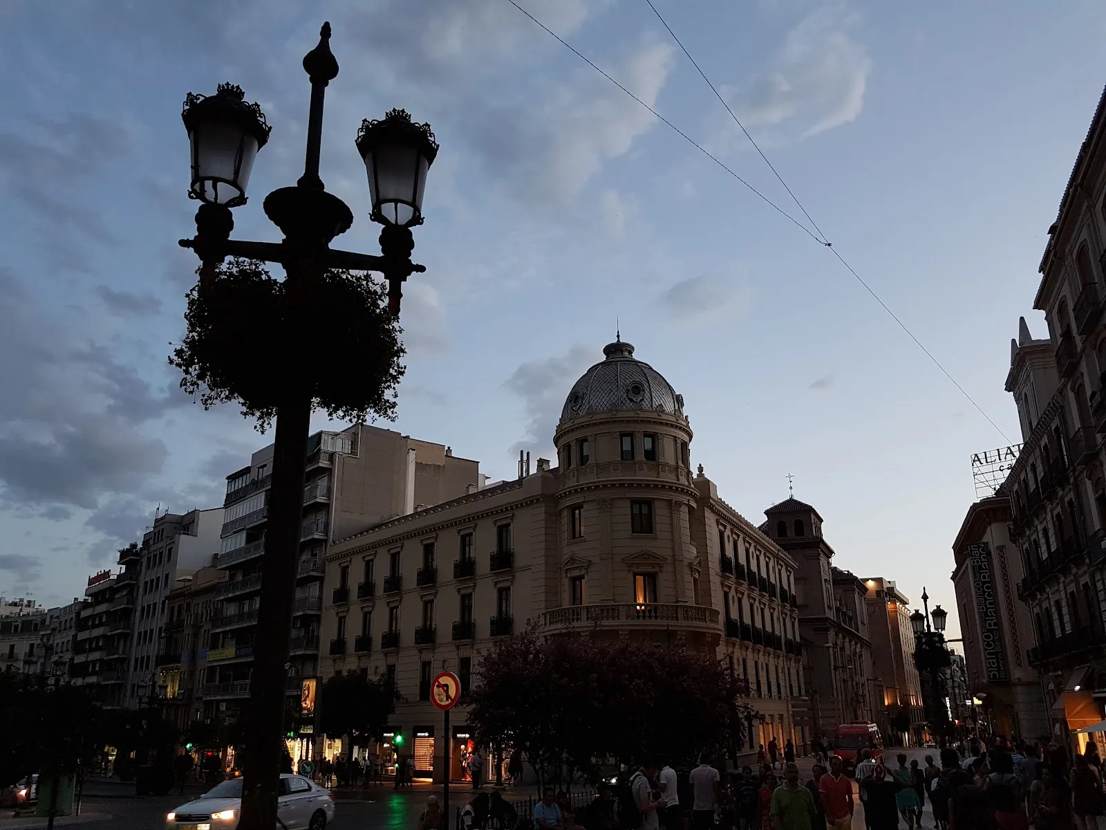 CONTEMPORANEA - Fotografía 1