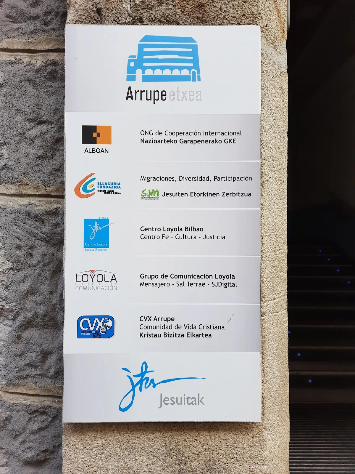 Fundación Arrupe Etxea - Fotografía 2