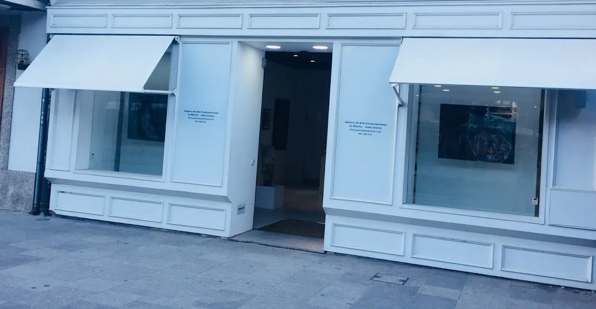 Galería de arte La Marina José Lorenzo