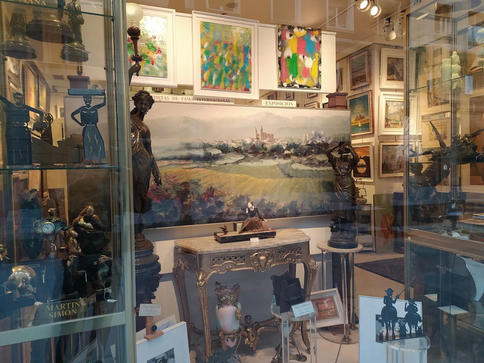 Galeria de arte Llamas - Fotografía 2