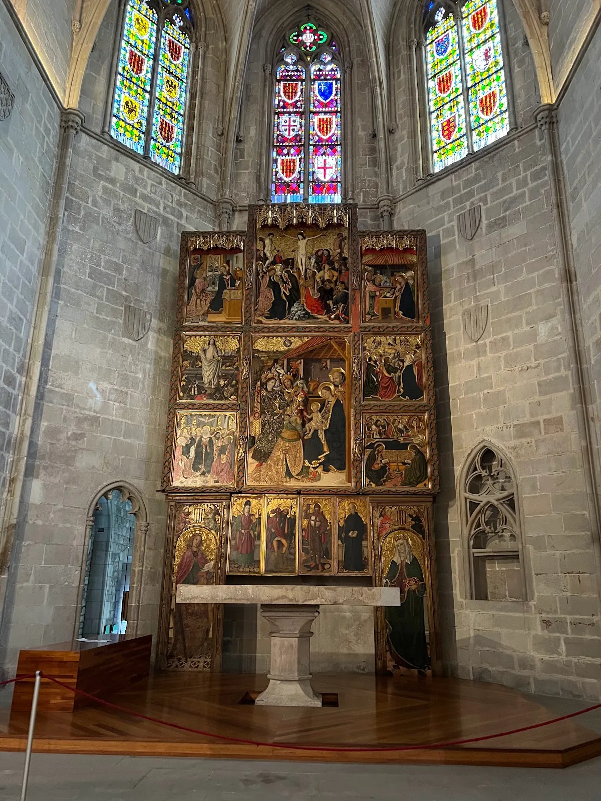 Museo de Historia de Barcelona. Plaza del Rey - Fotografía 2