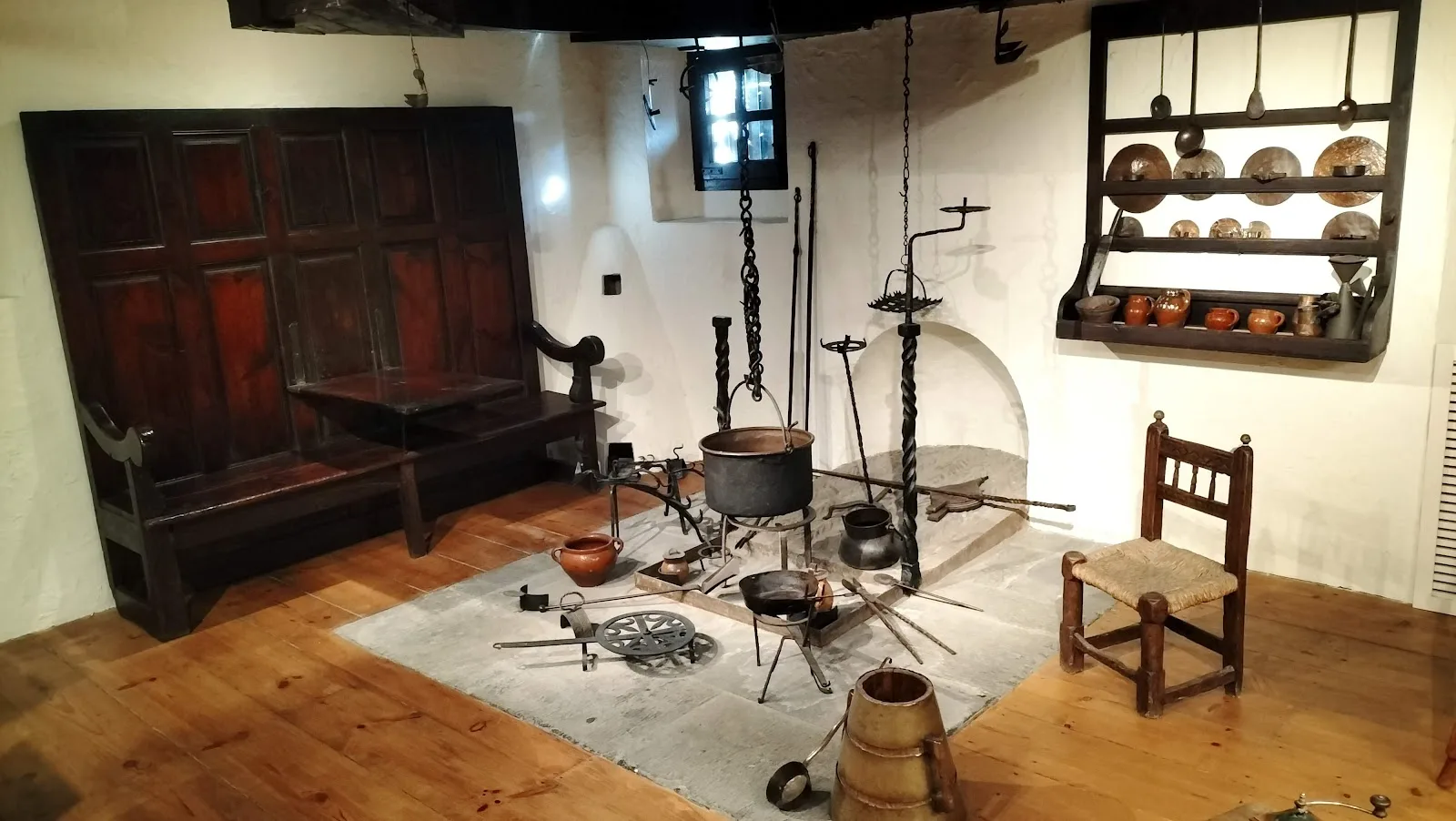Museo de Zaragoza. Sección de Etnología - Fotografía 1