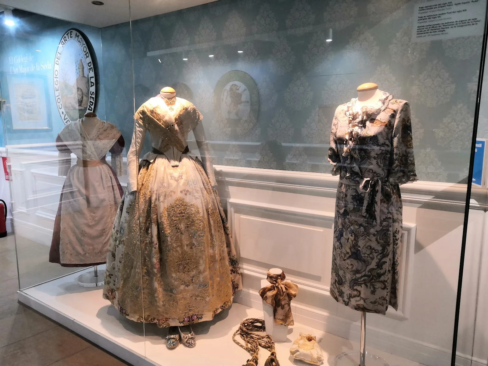 Museo y Colegio del Arte Mayor de la Seda - Fotografía 3