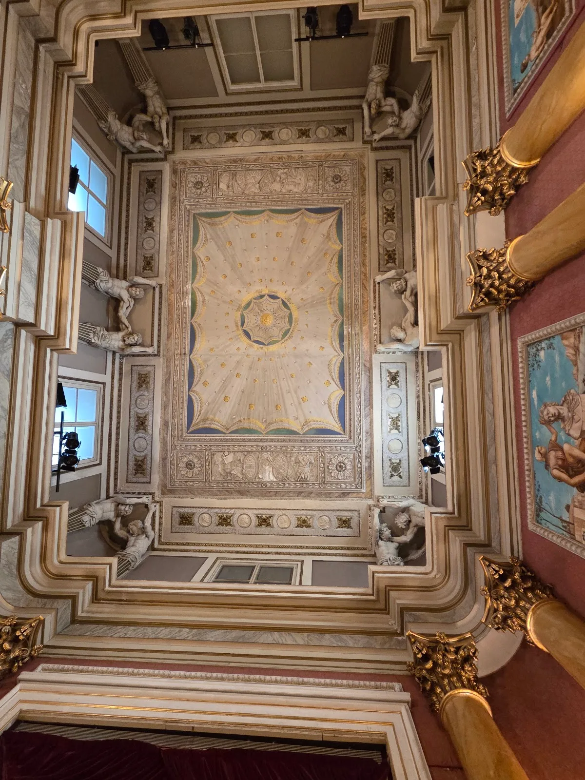 Real Círculo Artístico de Barcelona - Fotografía 4
