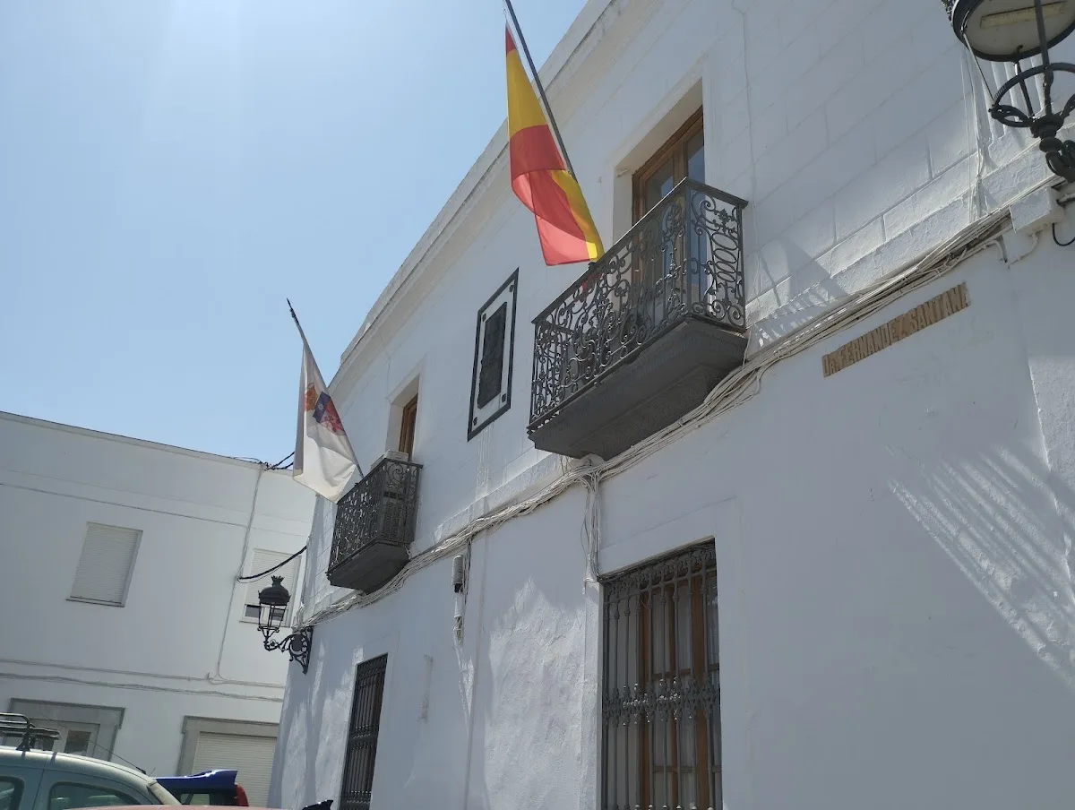 Village Hall Ayoub De Los Santos de Maimona